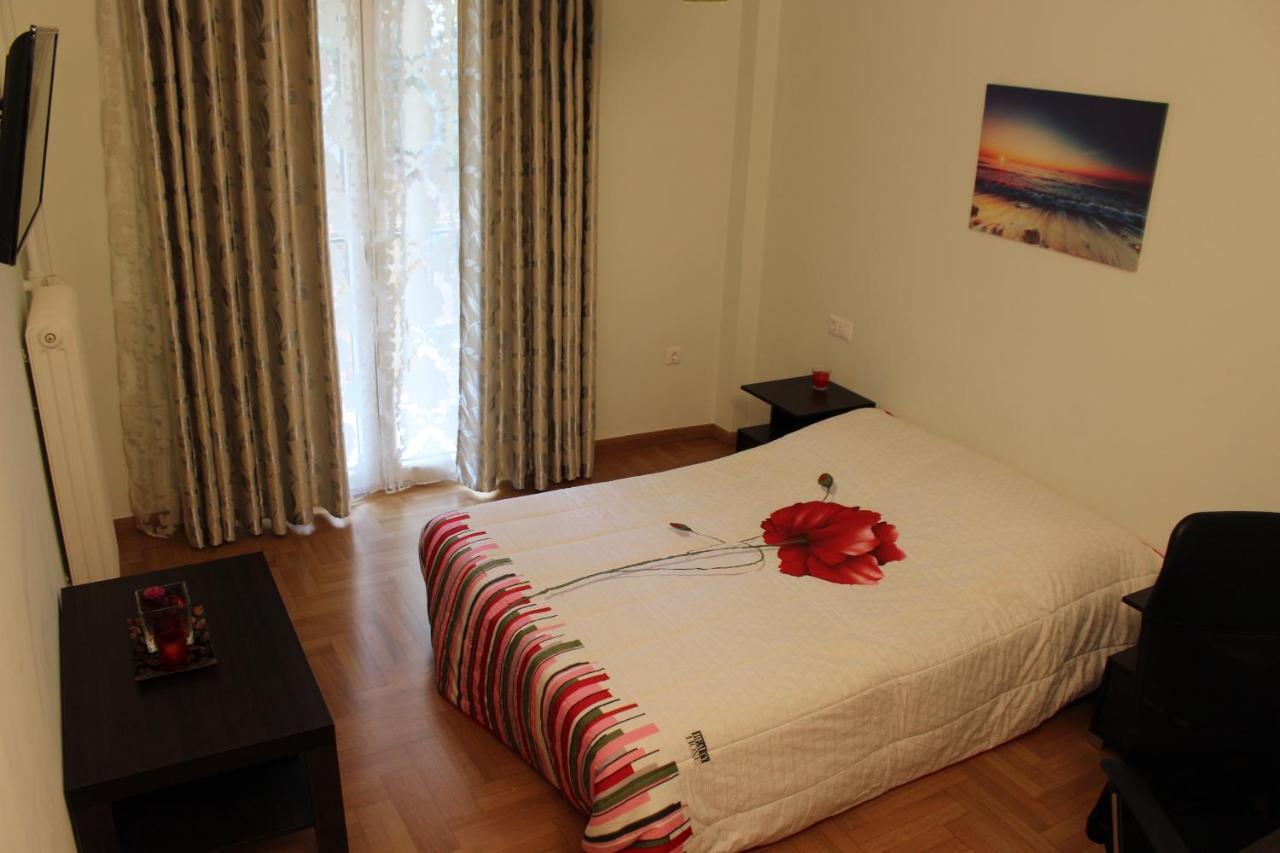 Comfortable Apartment In The Center Of Atenas Exterior foto